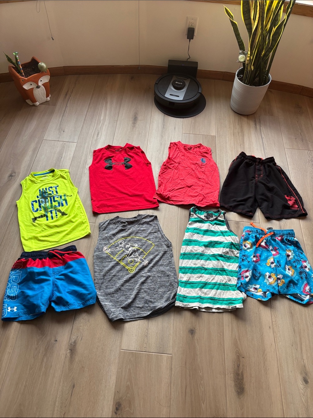 🌊Boys size 7/8 swim lot🌊
